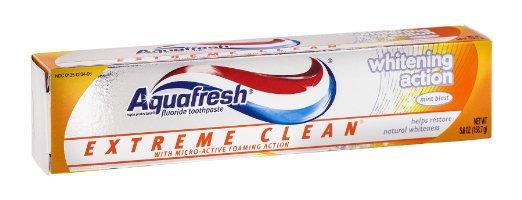 Toothpaste Acquafresh® Extreme Clean Mint Blast Flavor 5.67 oz. Tube
