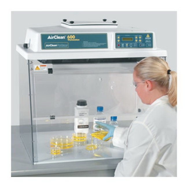 Vertical Laminar Flow Workstation AirClean® Systems AC600 Series